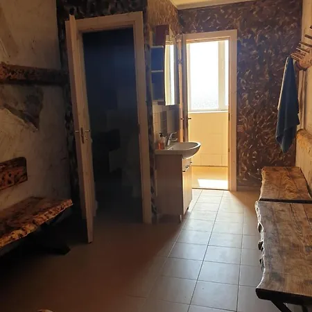 Vibukooli Majutus Türi